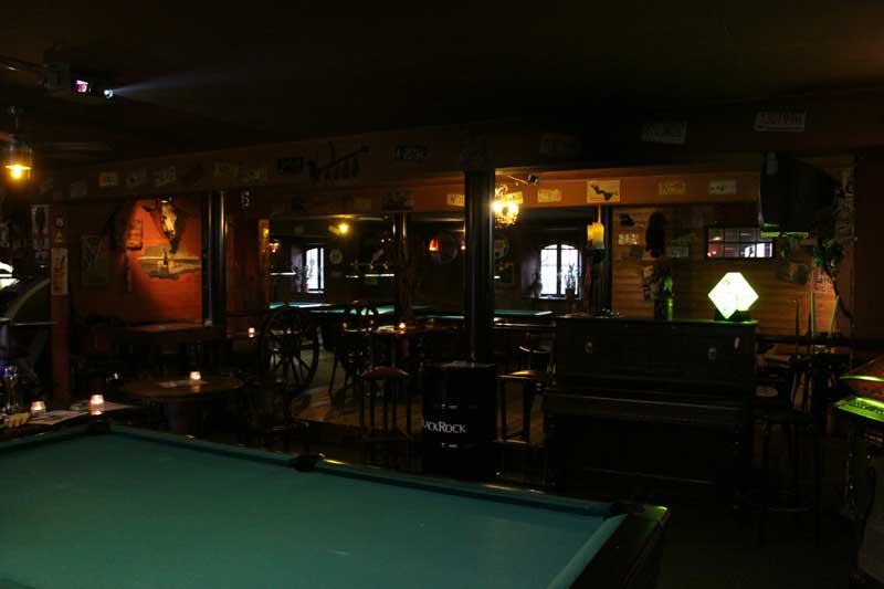  Billard, Dart & Kickern bei uns findert sich immer ein Gegner